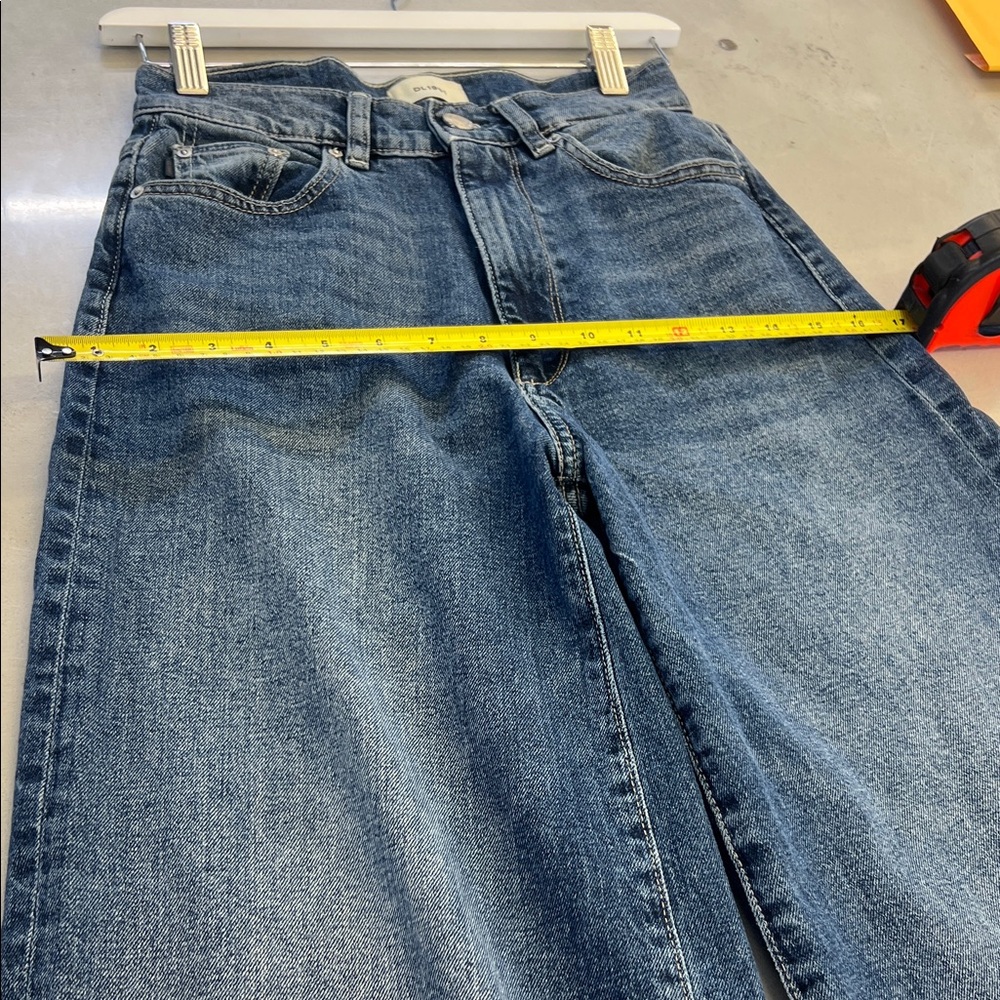 Classic Blue Wide-Leg Jeans - Picture 5 of 6